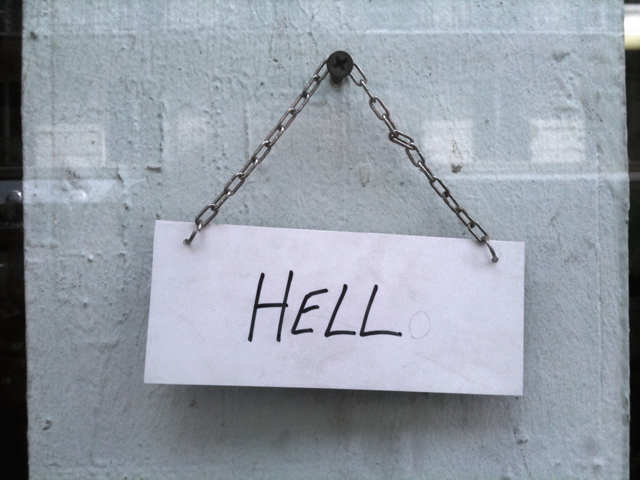 MOMO_galerie_exhibition_Stairway_to_HEAVEN_louise bourgeois_romaric_tisserand_HELL_O.jpg